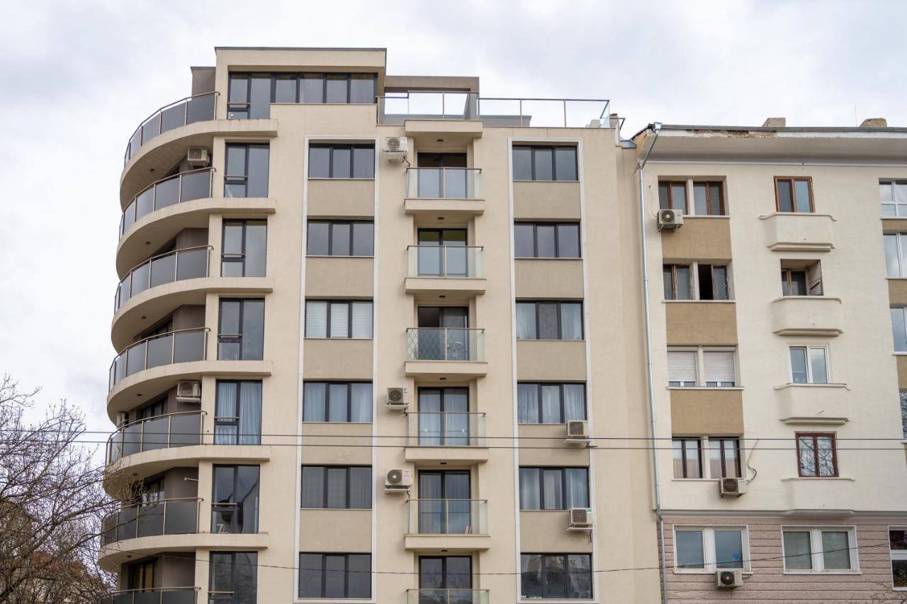 Apartment Sunny 1bdr Near Center *